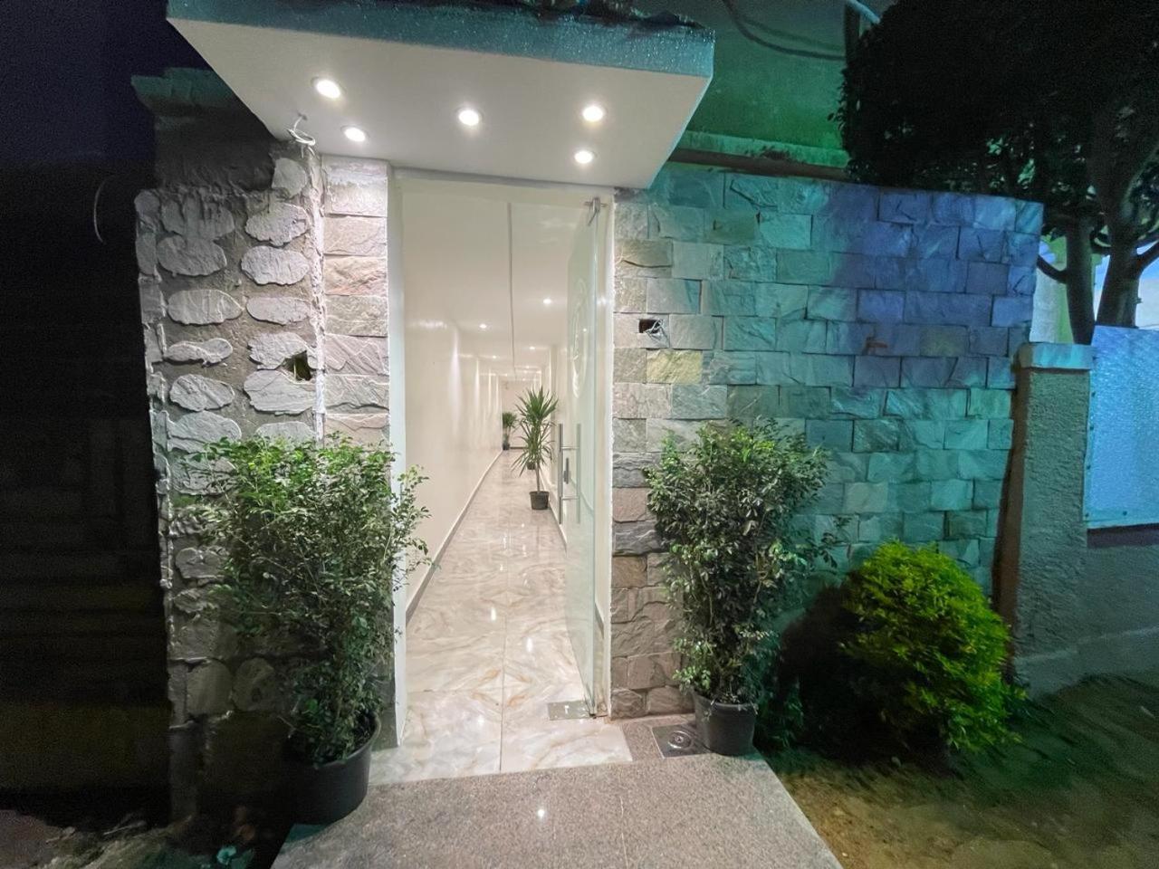 Kafret el-Gabal Basha Pyramids Inn المظهر الخارجي الصورة